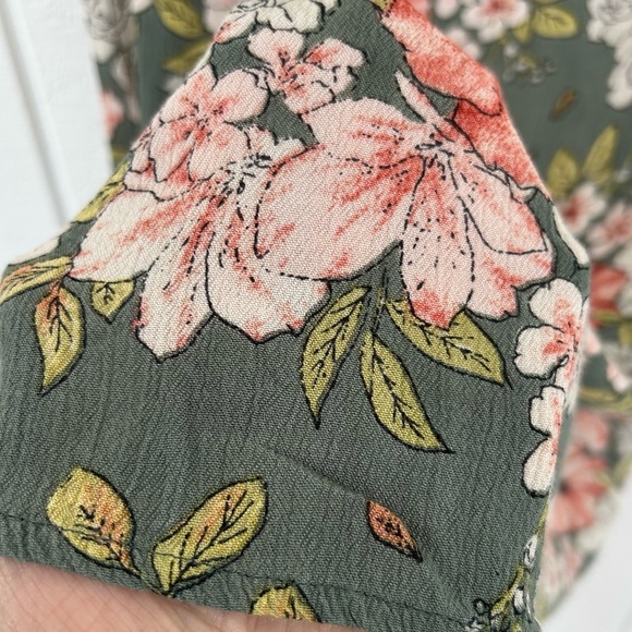 Billabong Women Short Sleeve Floral Mini Dress Green Boho Beachy Summer Size XS - Picture 3 of 7